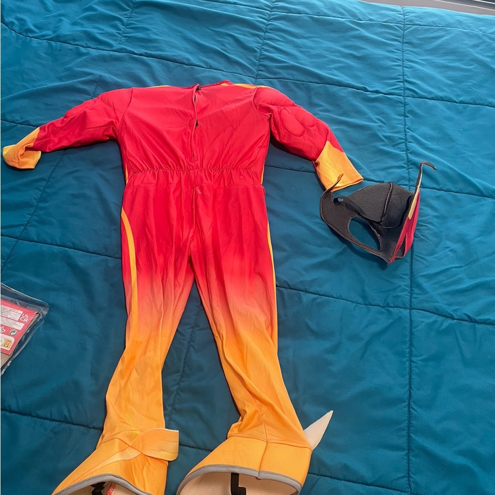 Toddler league of super pets the flash costume 4T - Picture 4 of 5